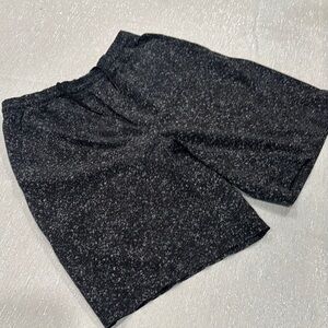 Lululemon Blk Gry Pacebreaker Linerless Shorts